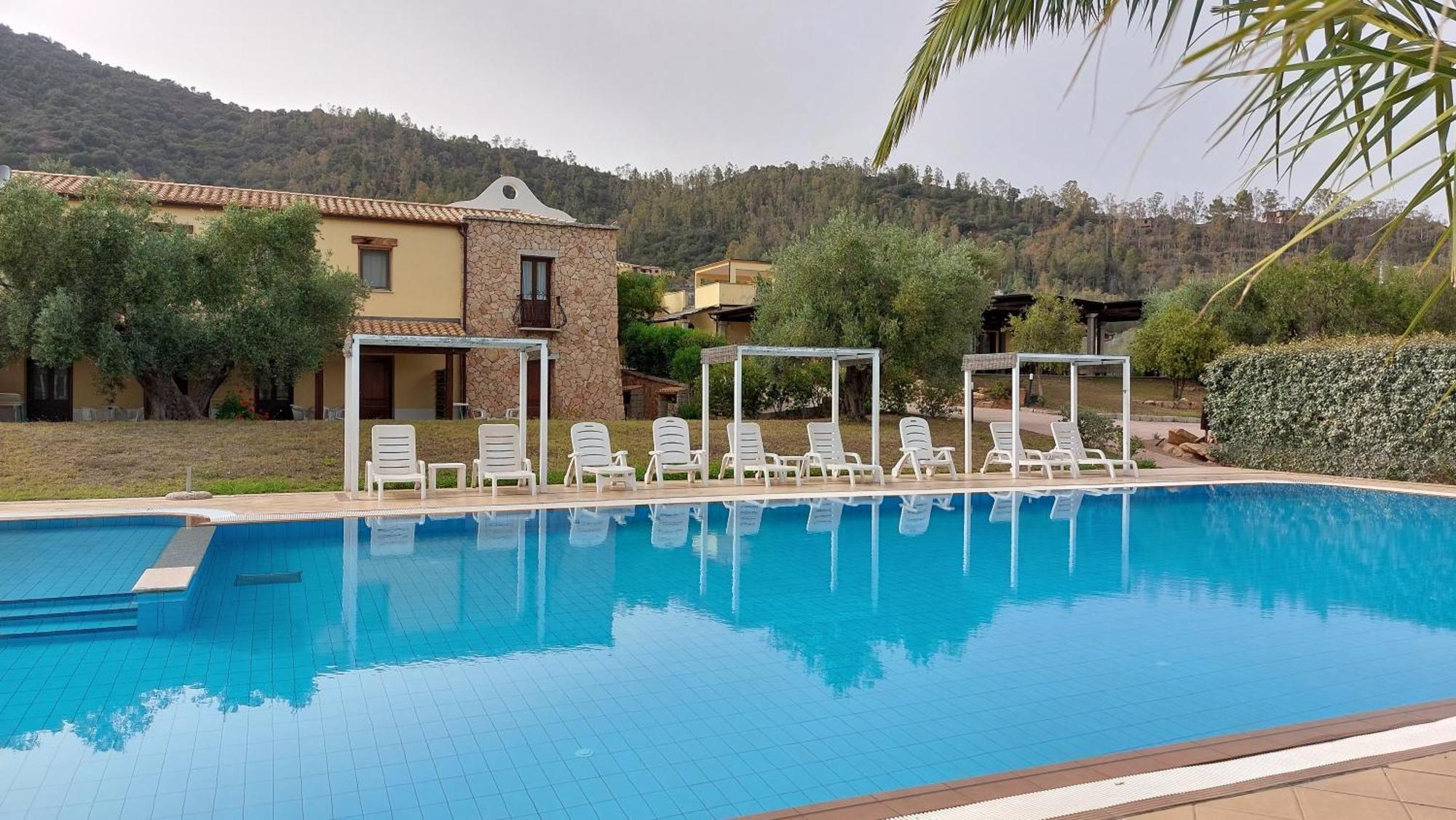 Hotel Cardedu 3*
